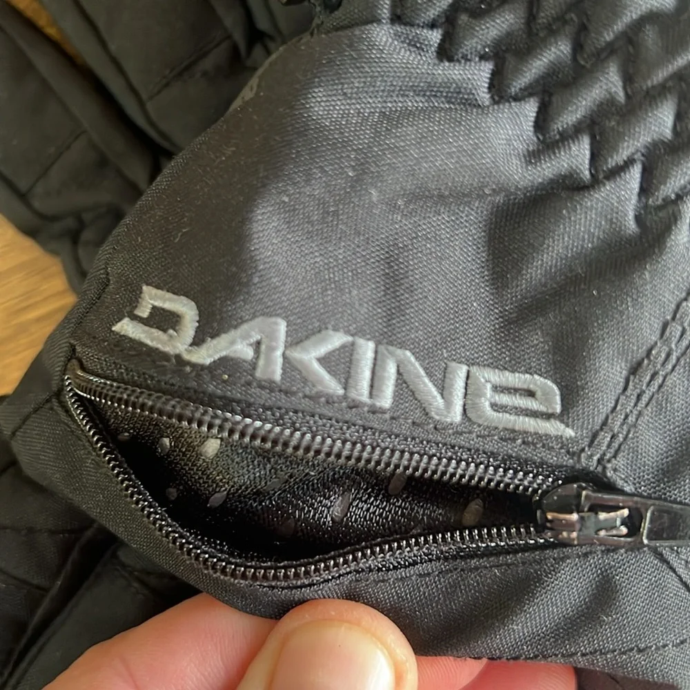 Dakine euc used